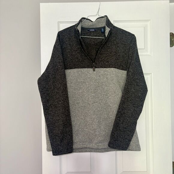 Izod Sweatshirt Men's Large Gray Quarter Zip Pullover Sweater Casualwear - Picture 1 of 5
